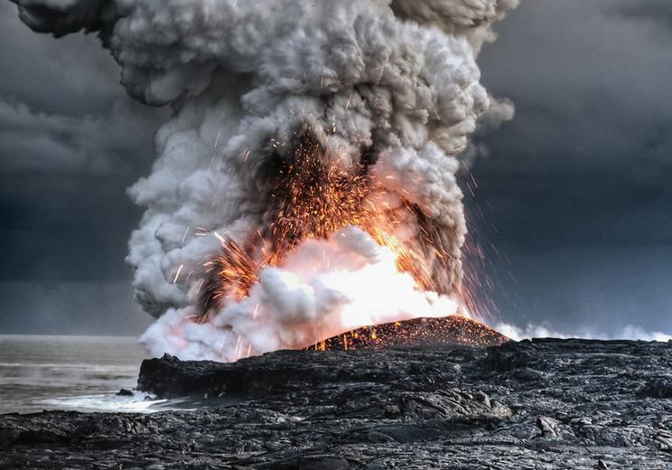 Volcanic eruption presents a wild side of nature