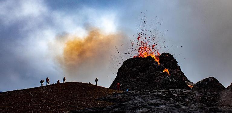 Lava from 2021 Icelandic eruption gives rare view of deep churnings beneath volcano